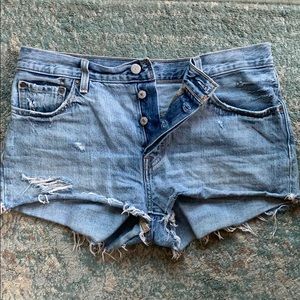 LEVI’S cut offs BOGO